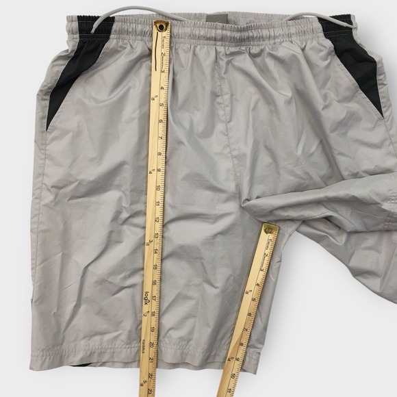 Vintage Nike Men's XXL Running‎ Shorts Lightweight Y2K Baggy Athletic Training - Picture 8 of 8